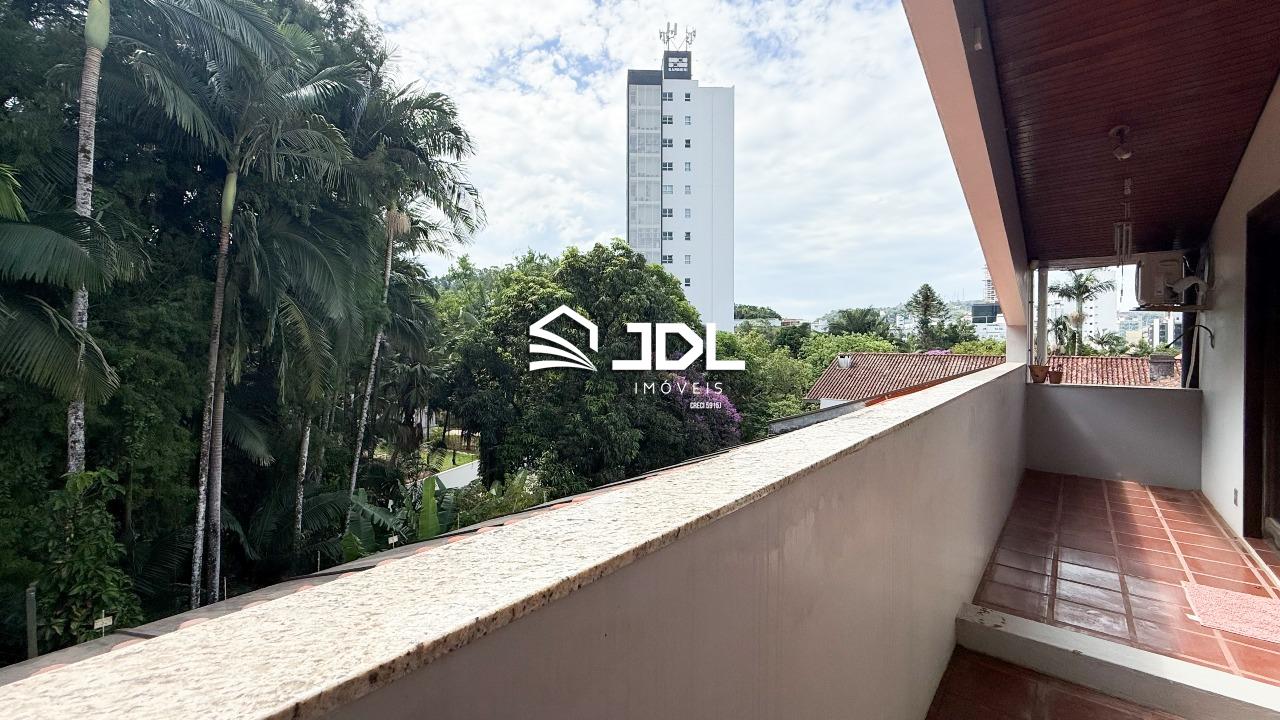 Casa à venda no bairro Bom Retiro: 