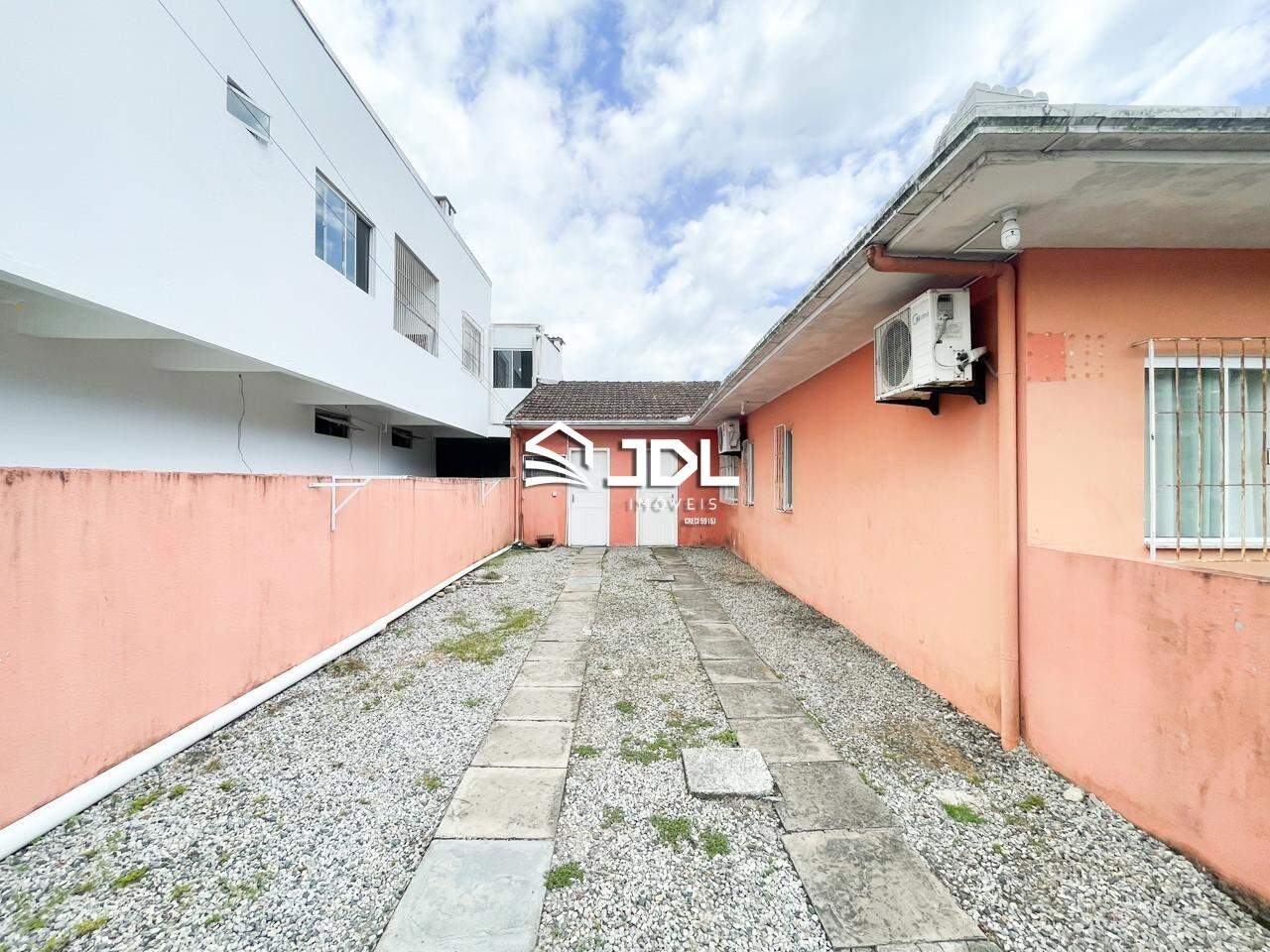 Terreno à venda no bairro Morretes: 