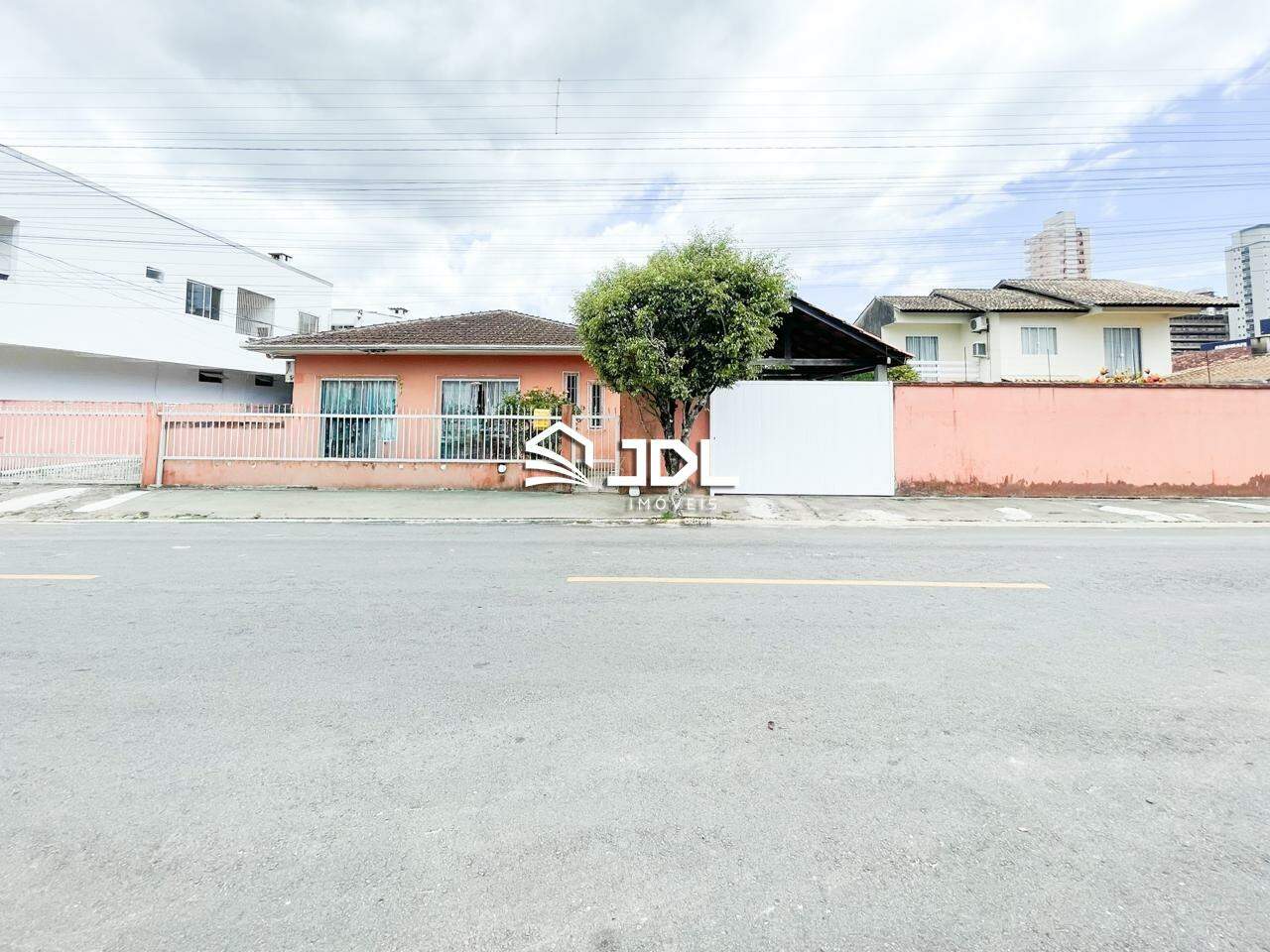 Terreno à venda no bairro Morretes: 
