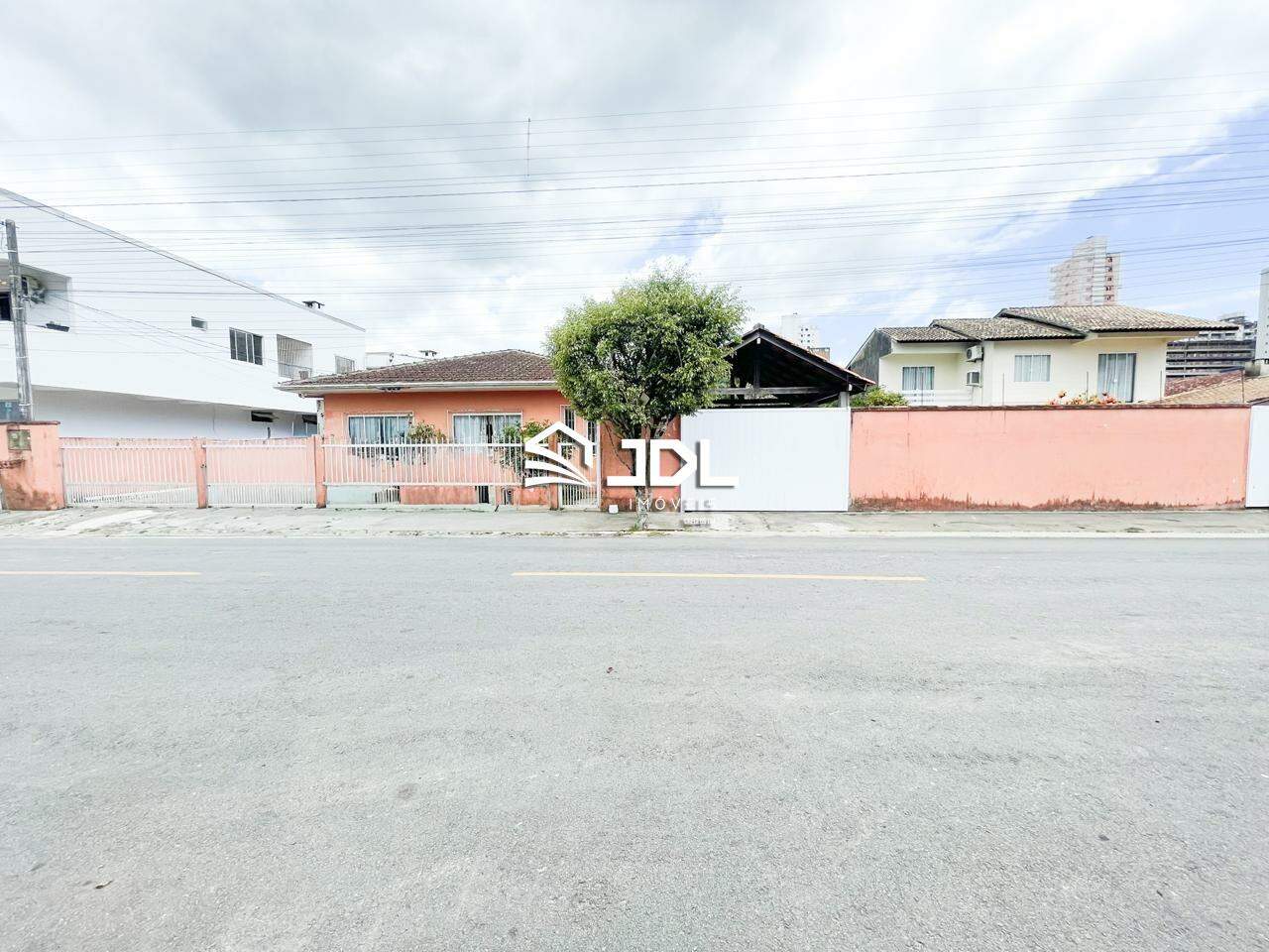 Terreno à venda no bairro Morretes: 