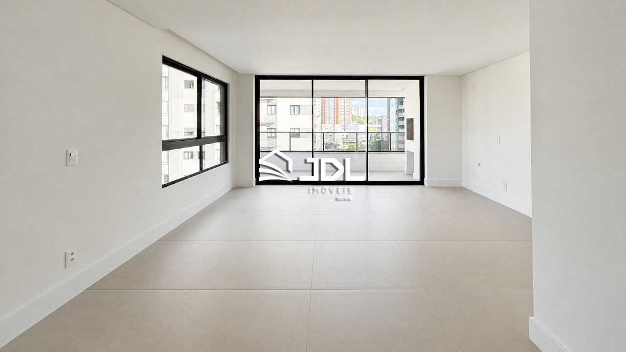 Apartamento à venda no bairro Vila Nova: 