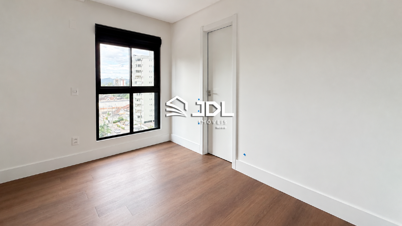 Apartamento à venda no bairro Vila Nova: 