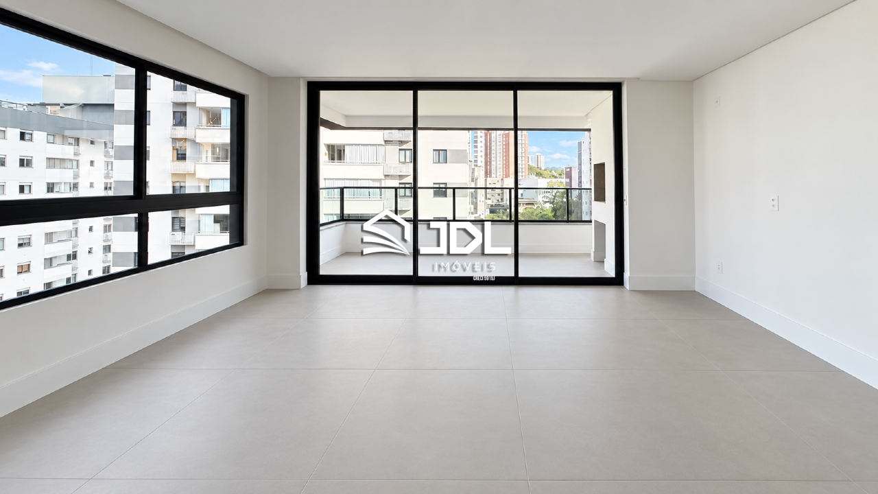 Apartamento à venda no bairro Vila Nova: 