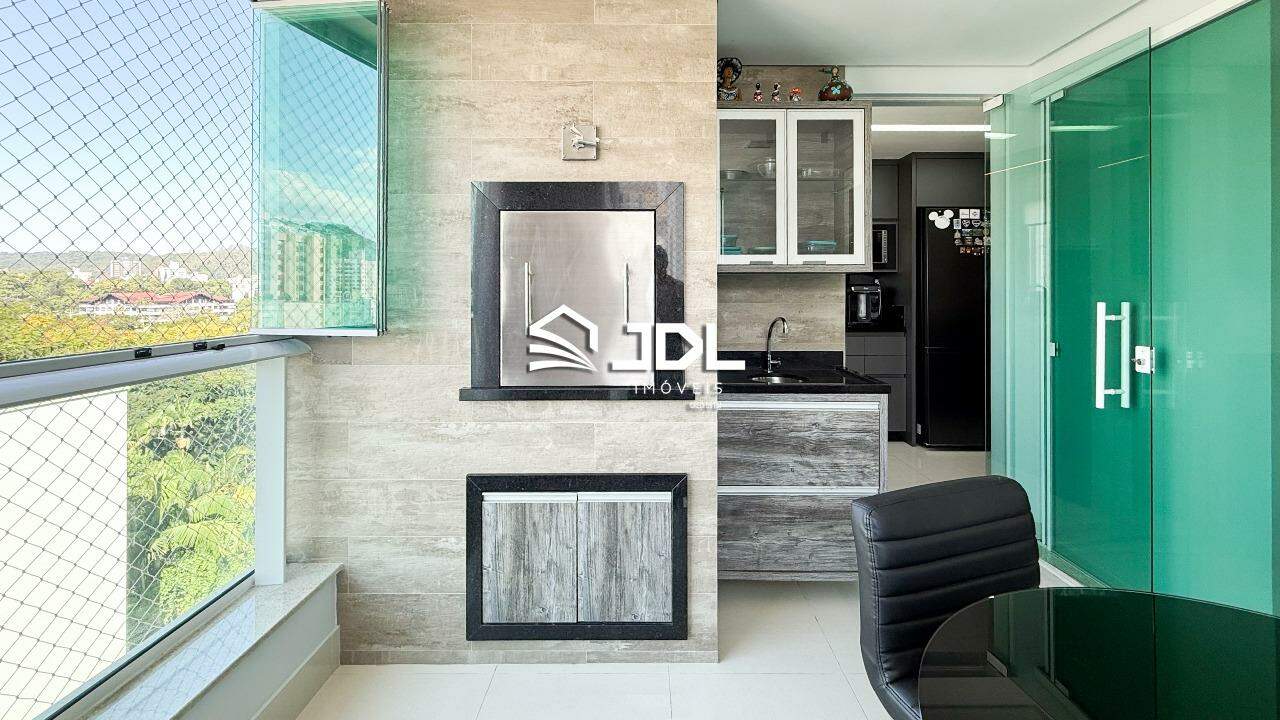 Apartamento à venda no bairro Victor Konder: 