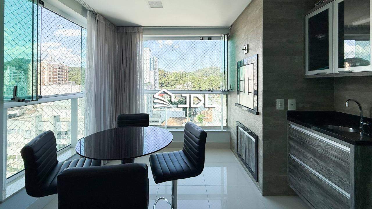 Apartamento à venda no bairro Victor Konder: 