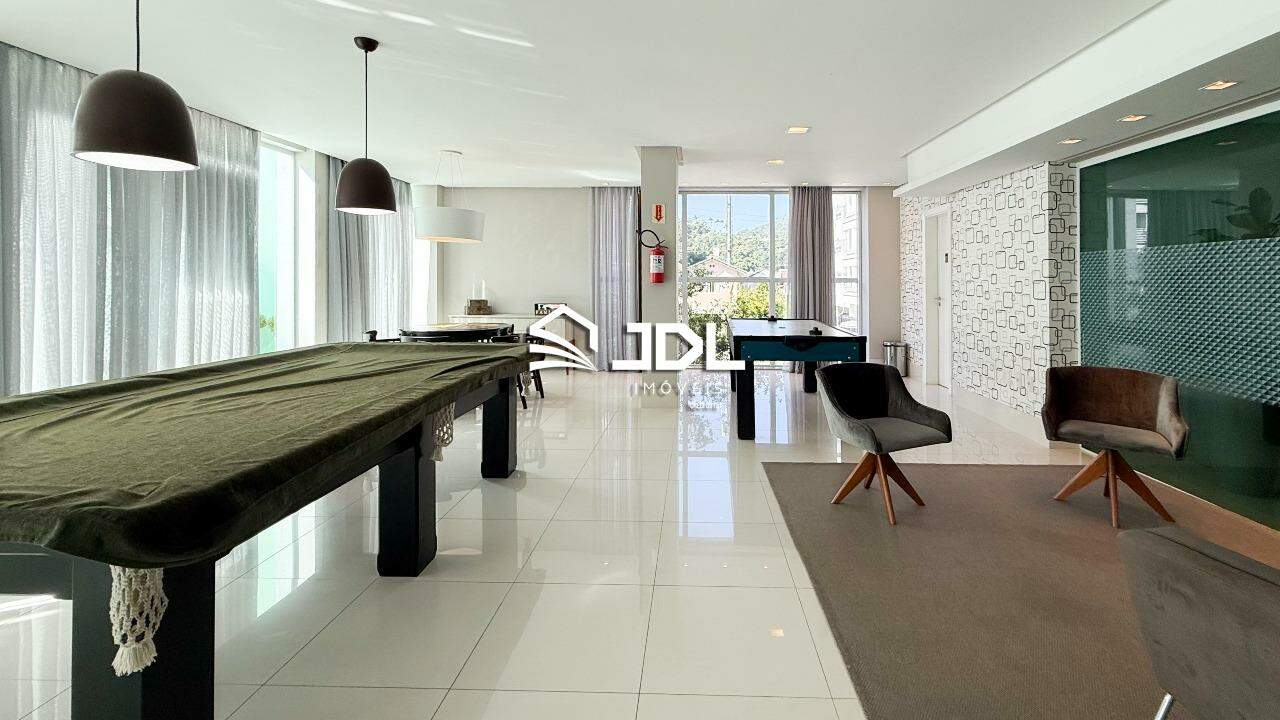 Apartamento à venda no bairro Victor Konder: 