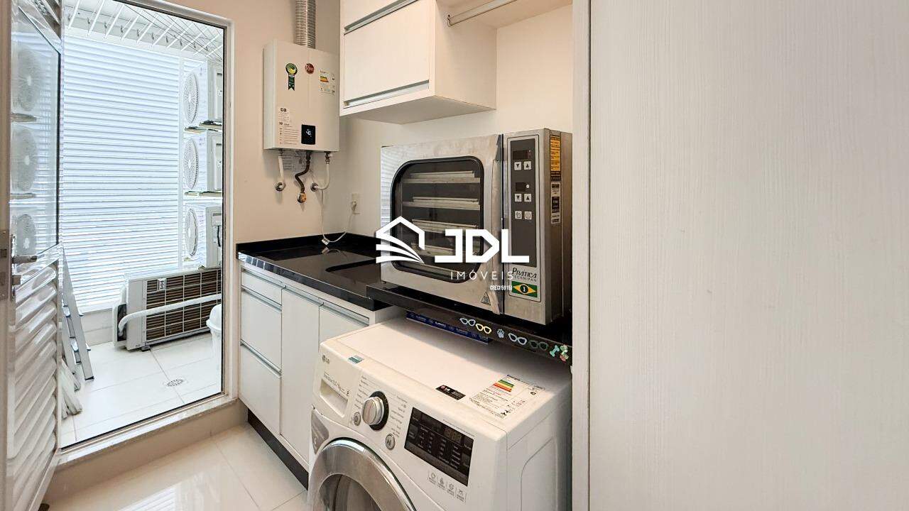 Apartamento à venda no bairro Victor Konder: 