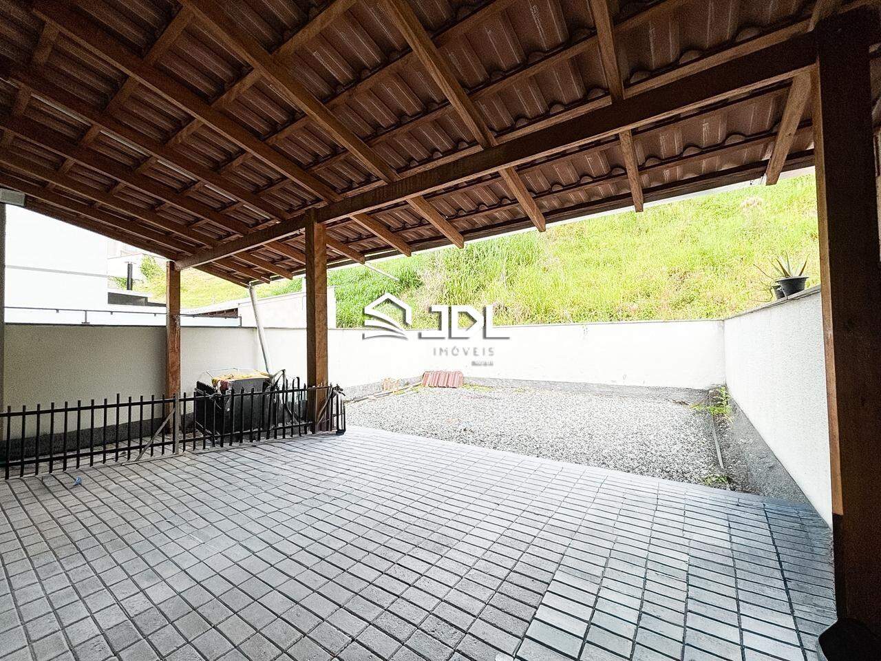 Casa à venda no bairro Fortaleza Alta: 