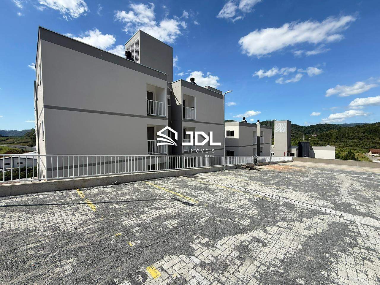 Apartamento à venda no bairro Fortaleza Alta: 