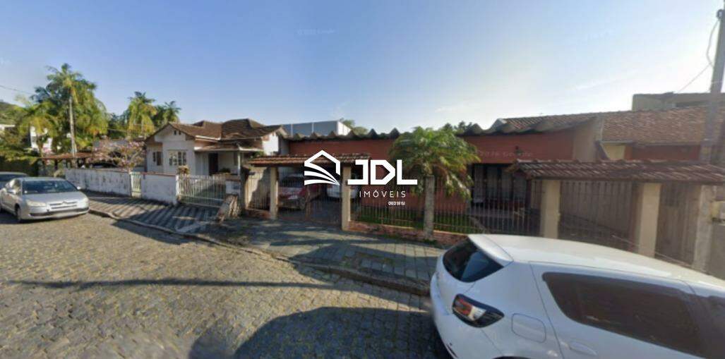 Terreno à venda no bairro Velha: 