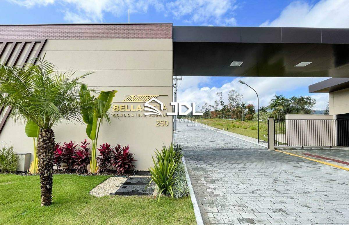 Lote à venda no bairro Velha: 
