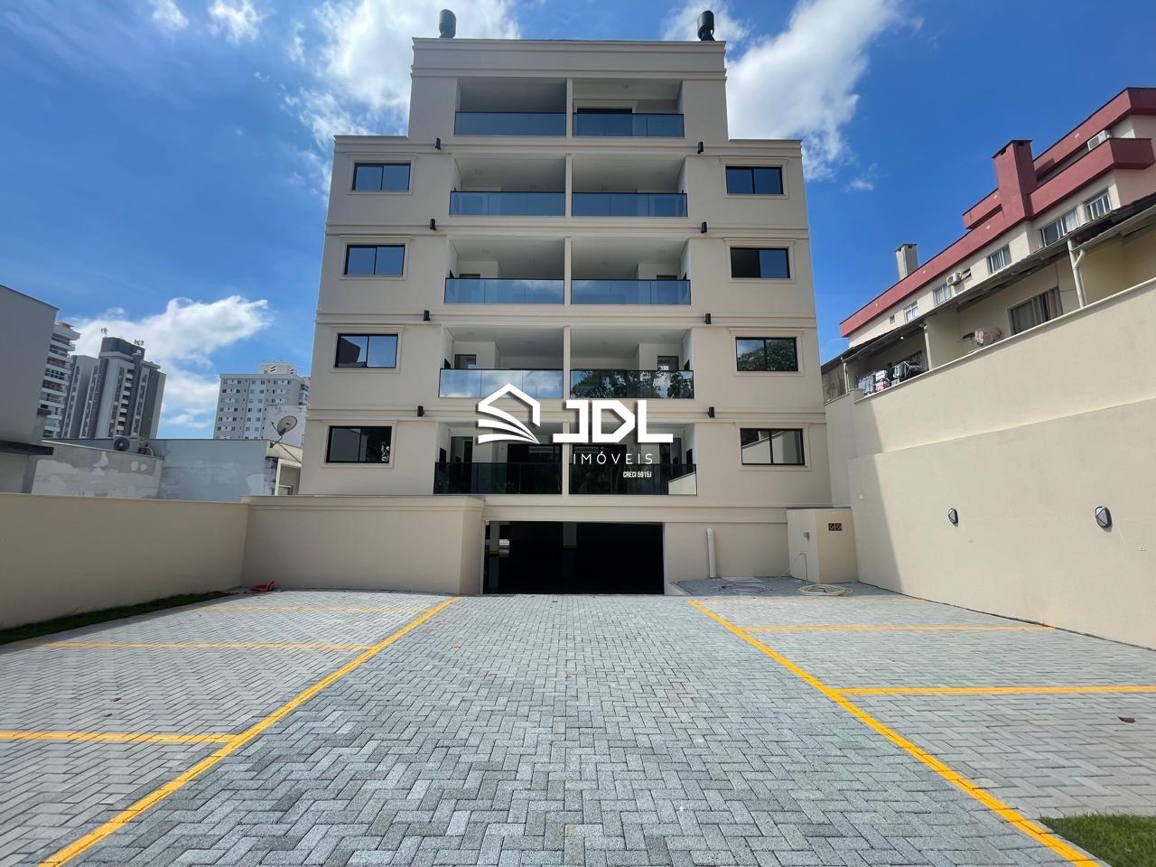 Apartamento à venda no bairro Escola Agrícola: 