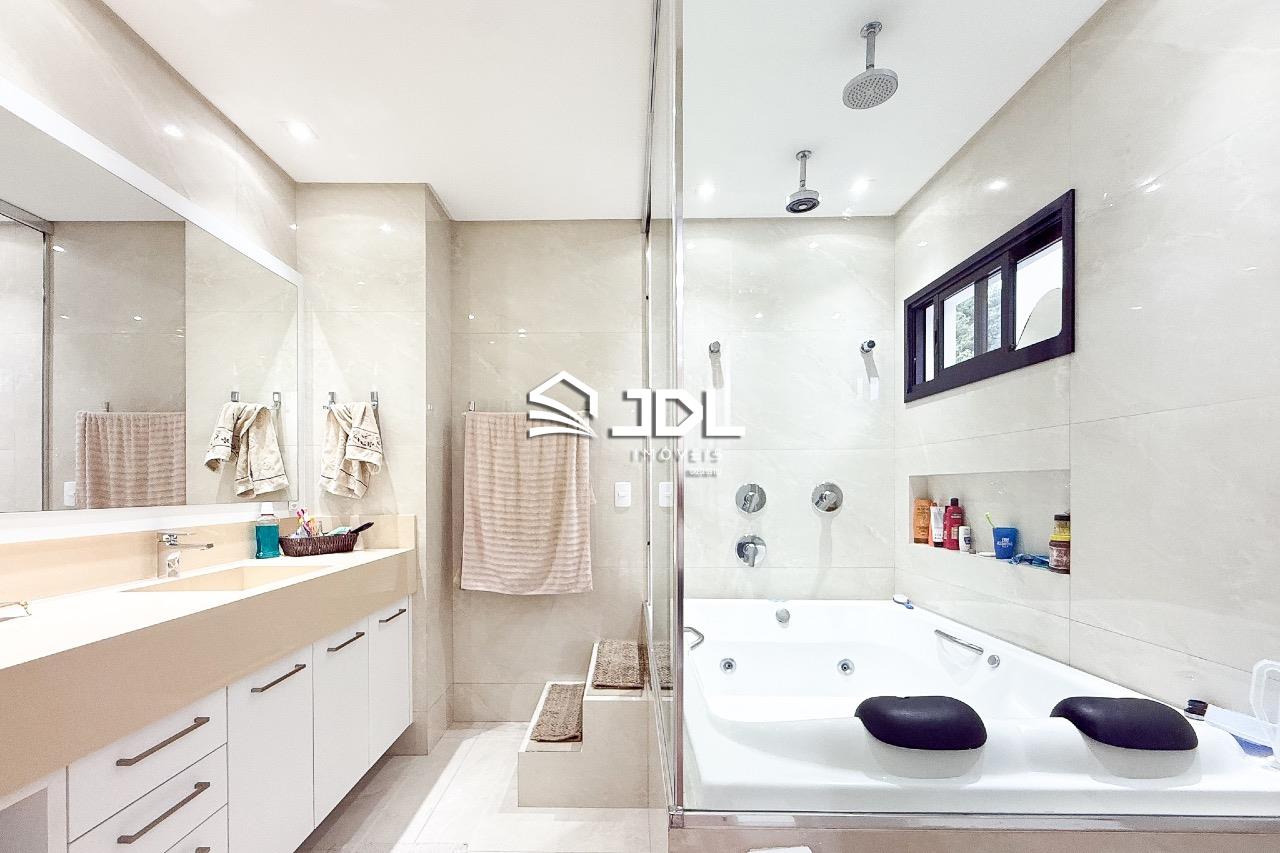 Casa à venda no bairro Itoupava Central: 