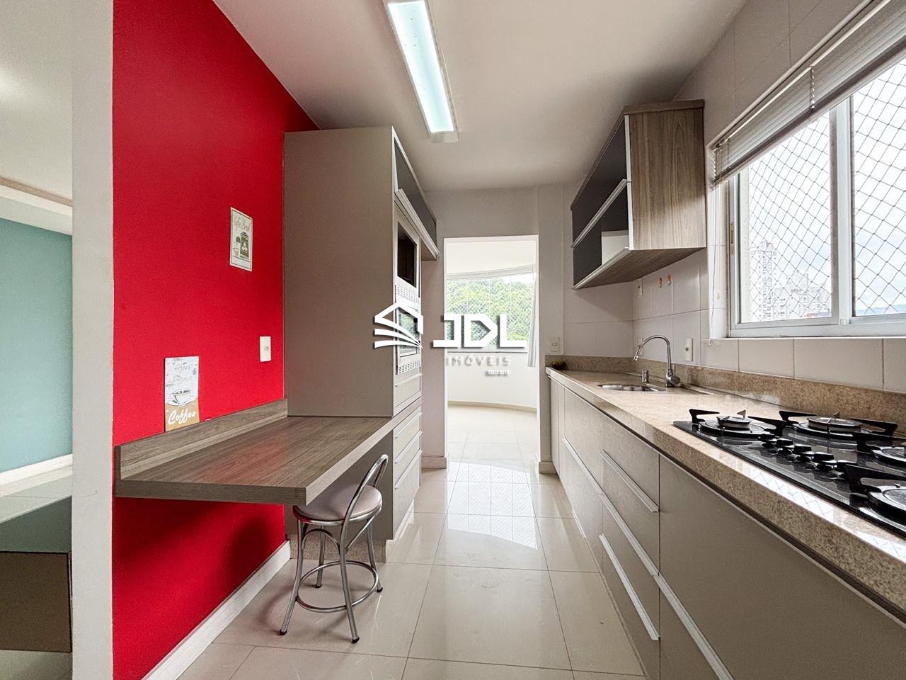 Apartamento à venda no bairro Vila Nova: 