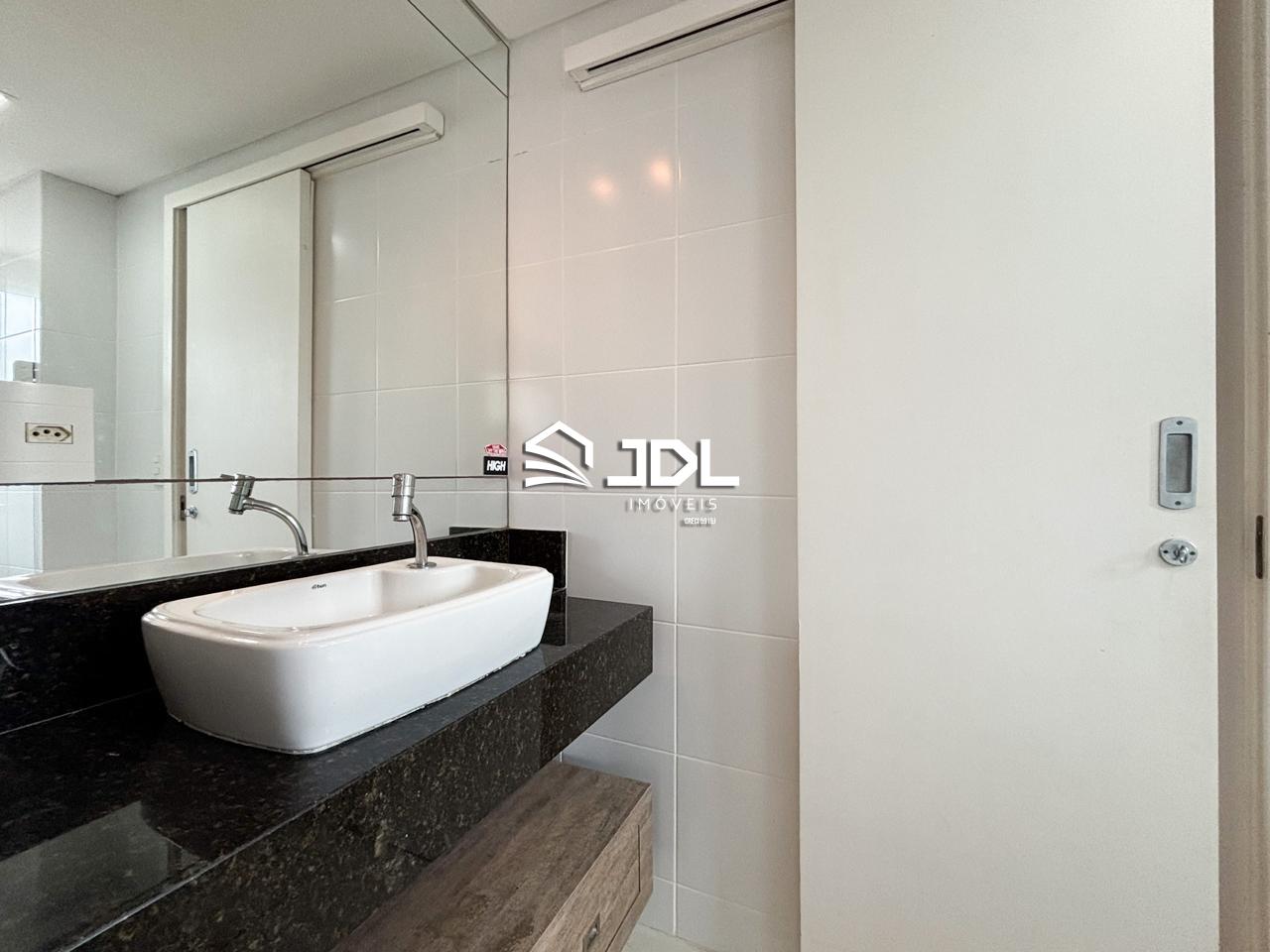 Apartamento à venda no bairro Vila Nova: 