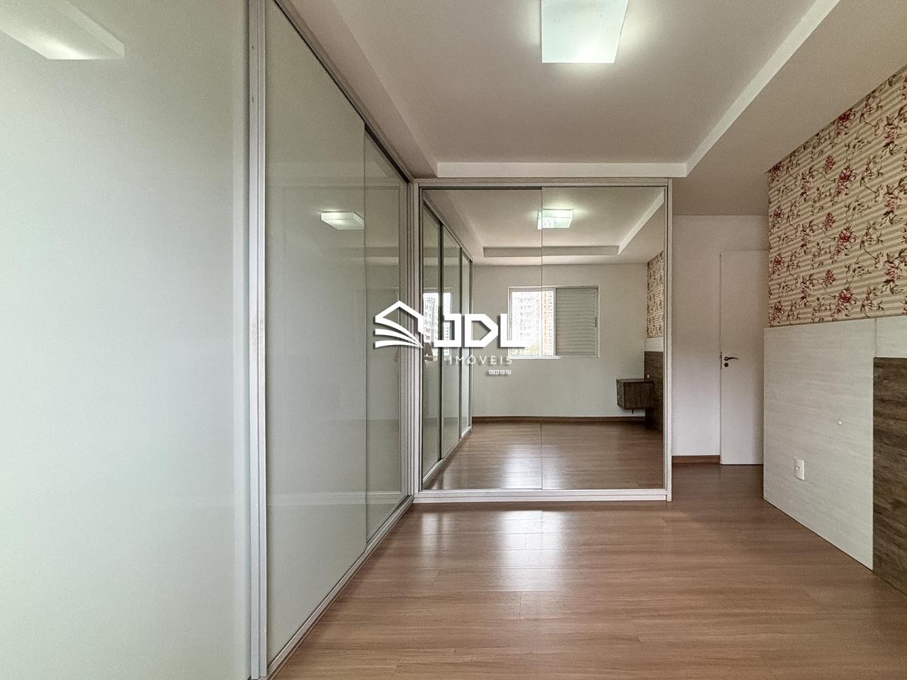 Apartamento à venda no bairro Vila Nova: 