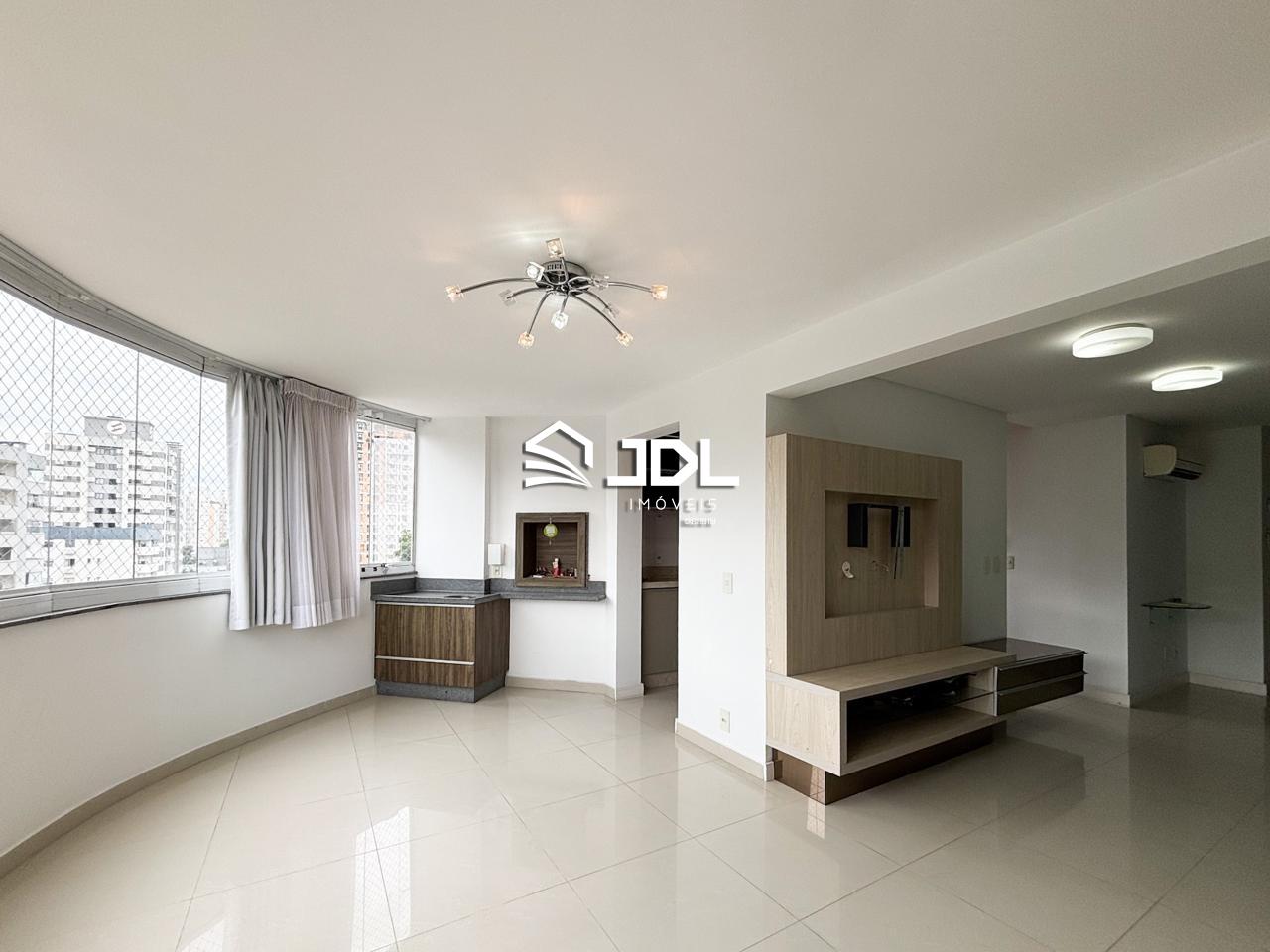 Apartamento à venda no bairro Vila Nova: 