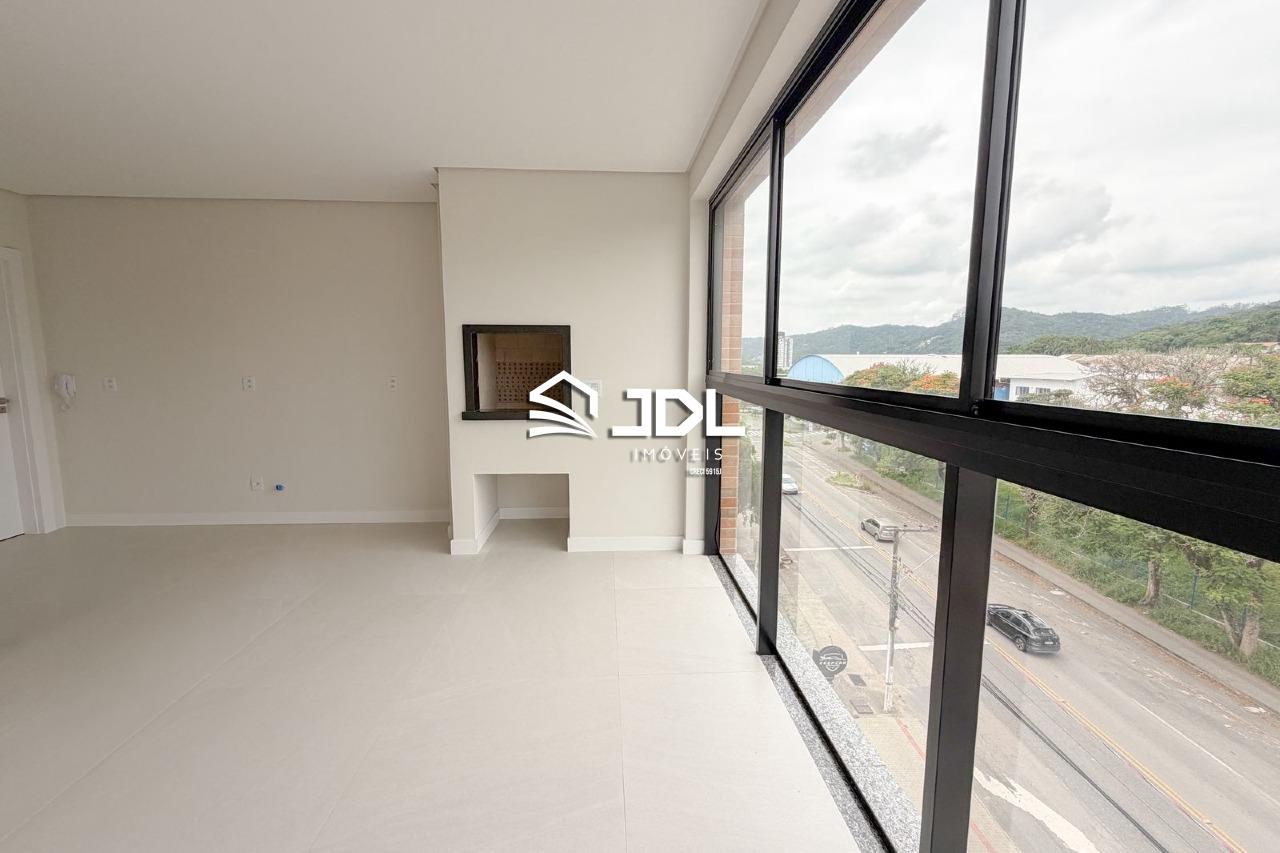 Apartamento à venda no bairro Vorstadt: 