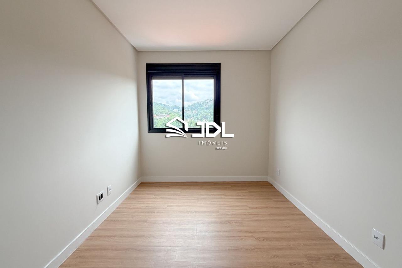 Apartamento à venda no bairro Vorstadt: 