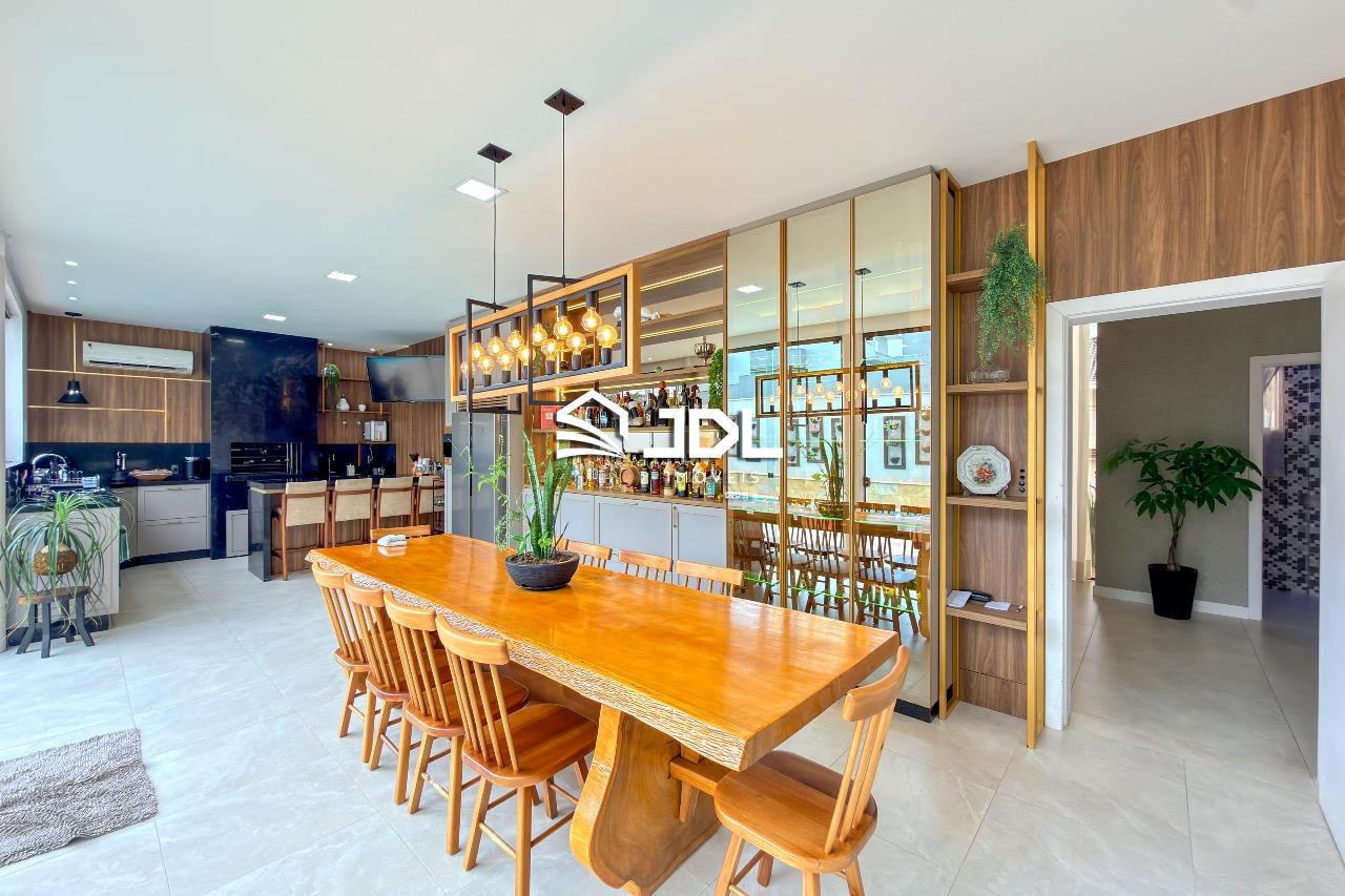 Casa à venda no bairro Itoupava Central: 