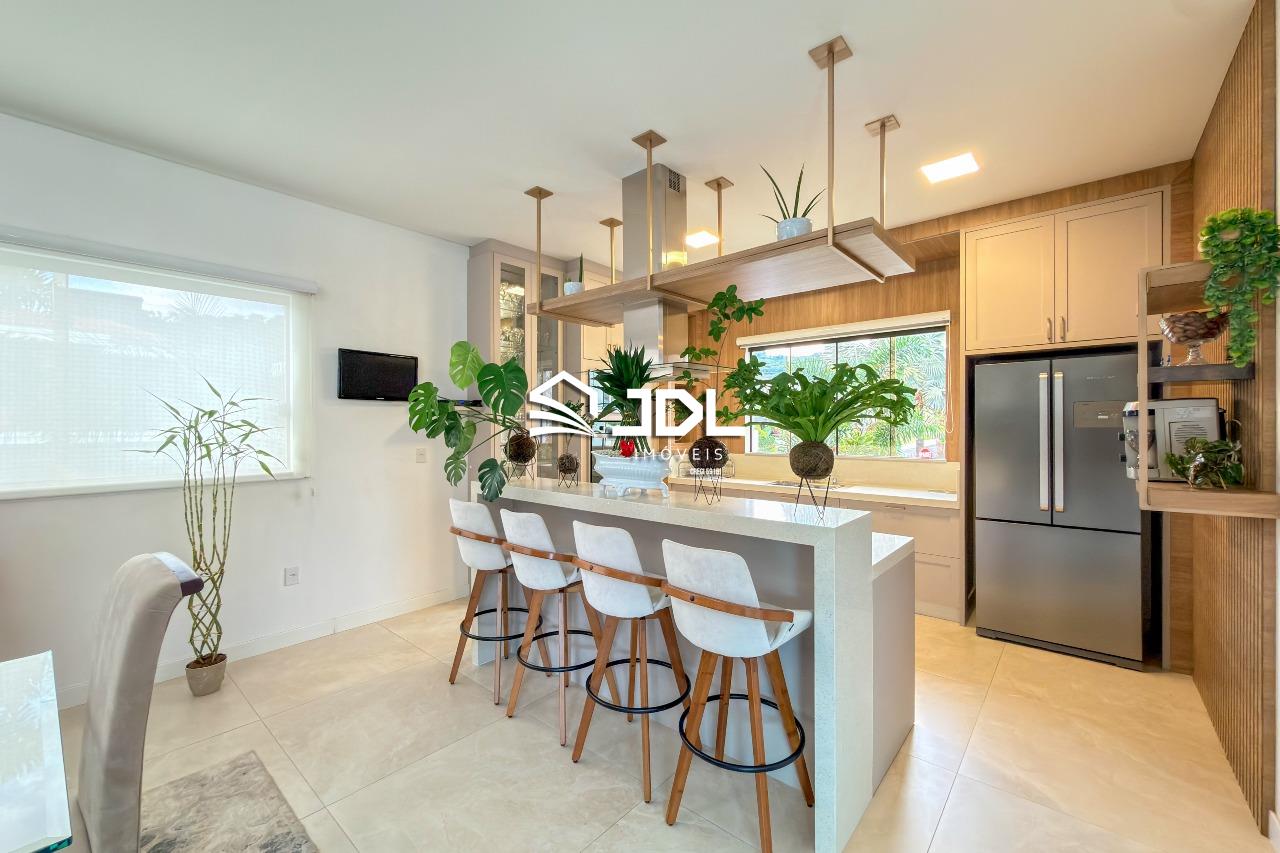 Casa à venda no bairro Itoupava Central: 