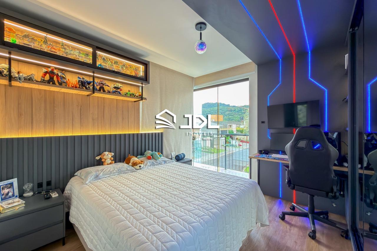 Casa à venda no bairro Itoupava Central: 