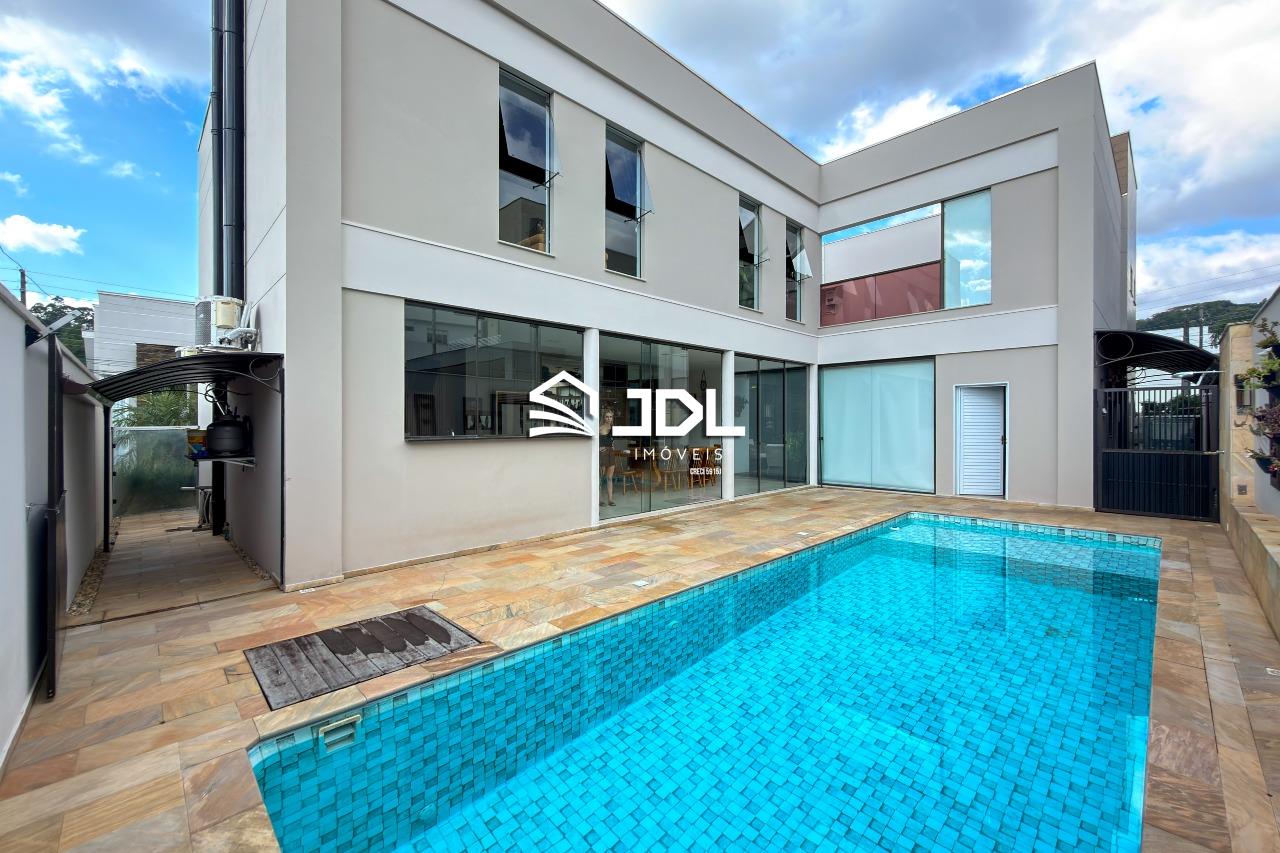 Casa à venda no bairro Itoupava Central: 