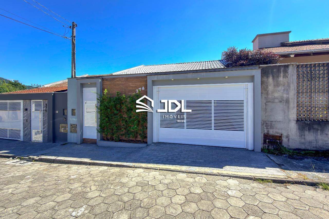 Casa à venda no bairro Passo Manso: 