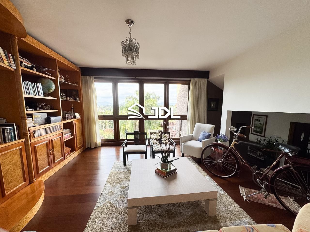 Casa à venda no bairro Itoupava Seca: 