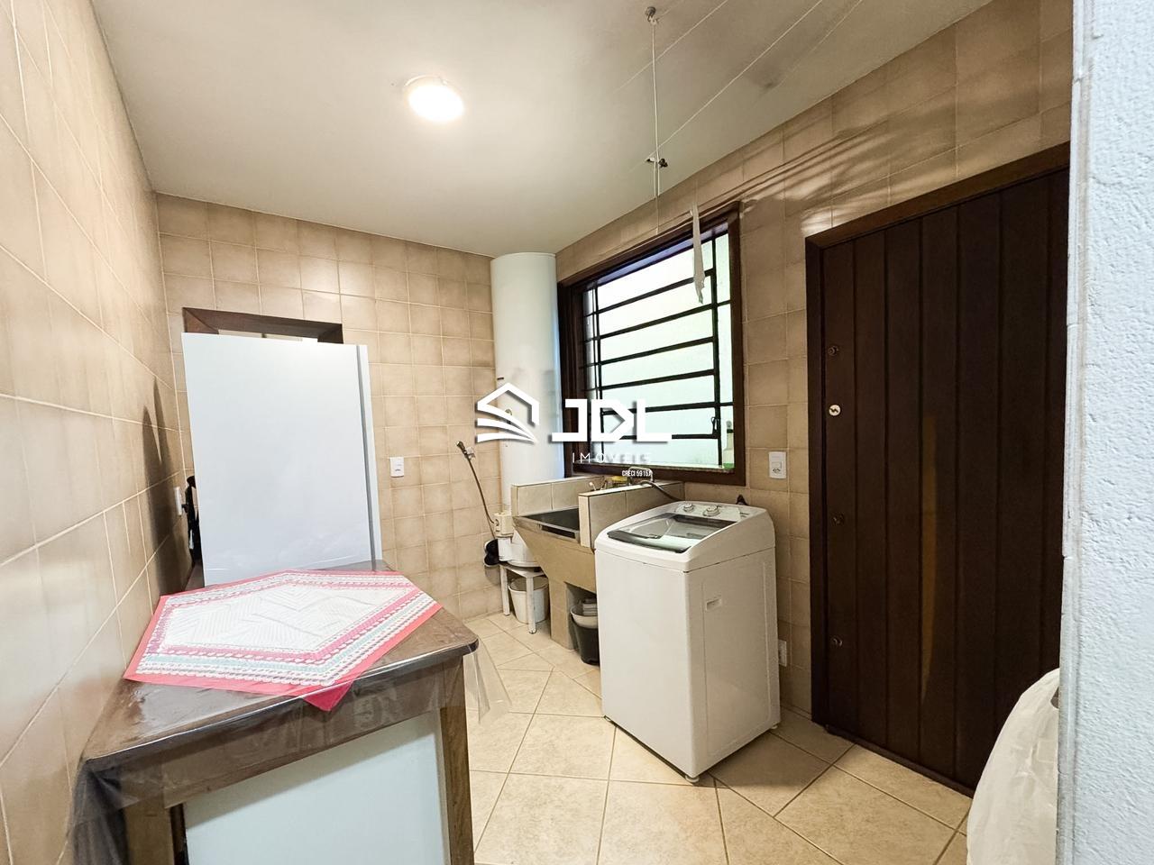 Casa à venda no bairro Itoupava Seca: 