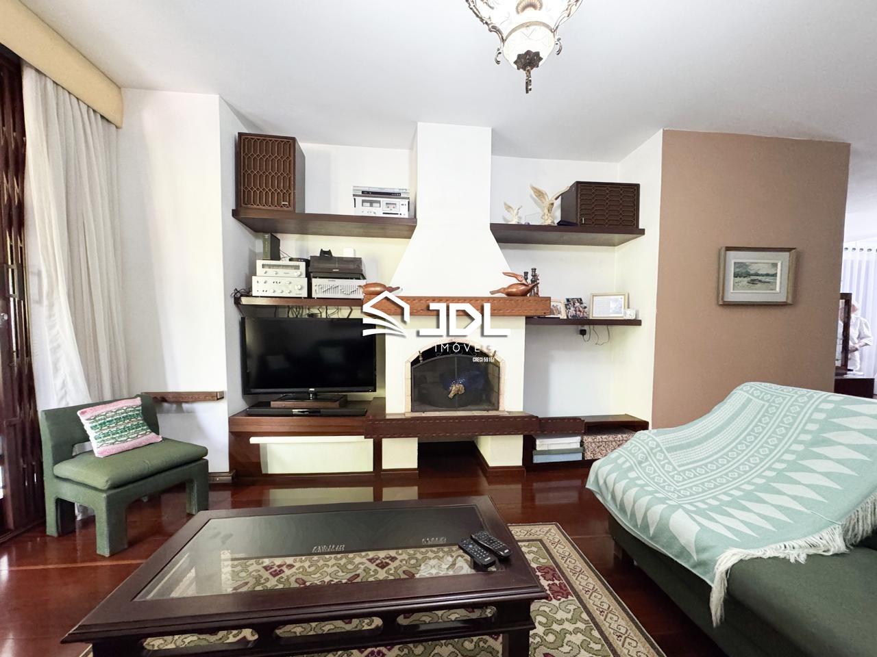 Casa à venda no bairro Itoupava Seca: 