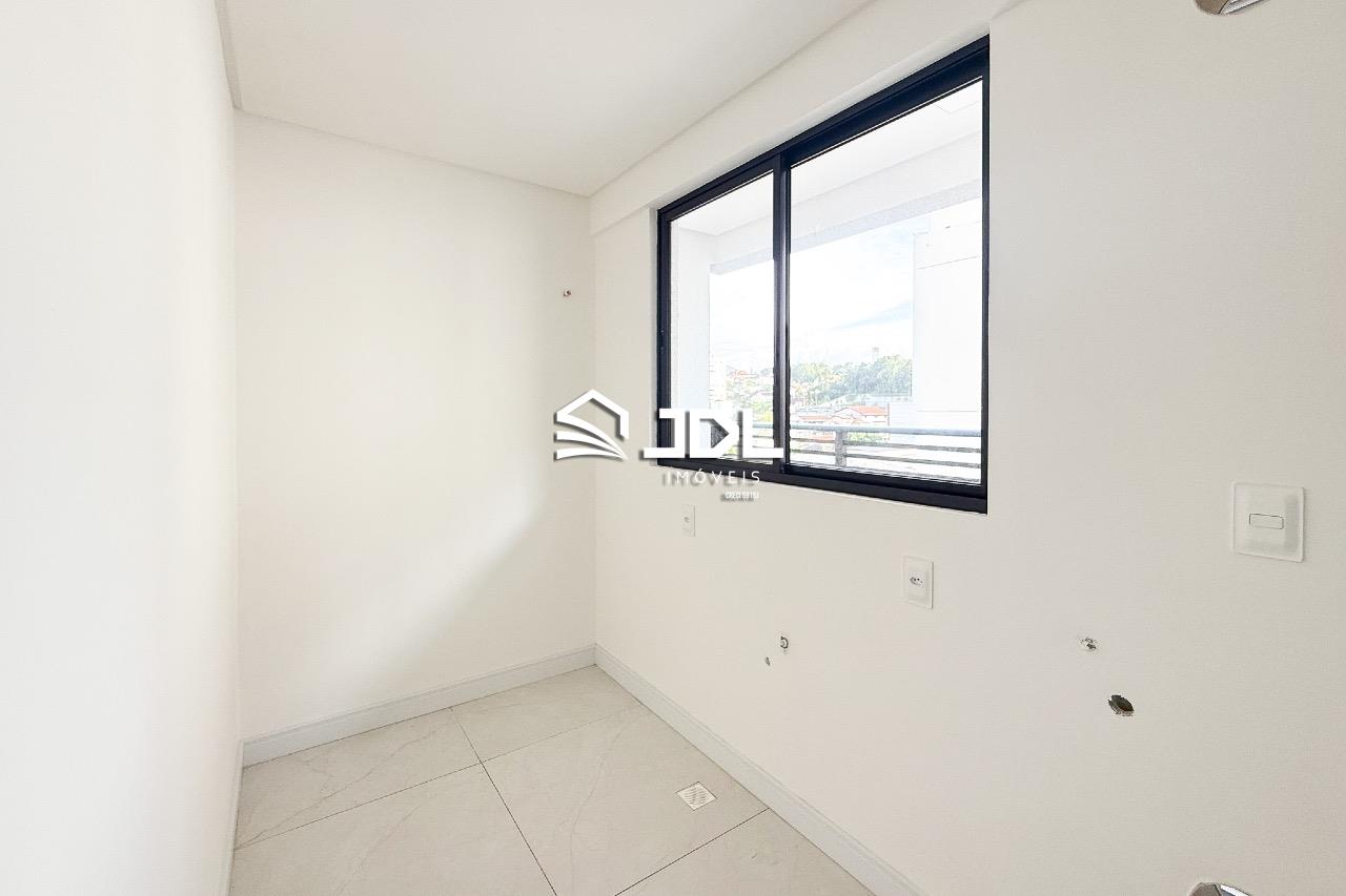 Apartamento à venda no bairro Vila Nova: 