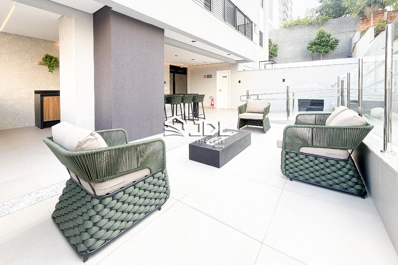 Apartamento à venda no bairro Vila Nova: 