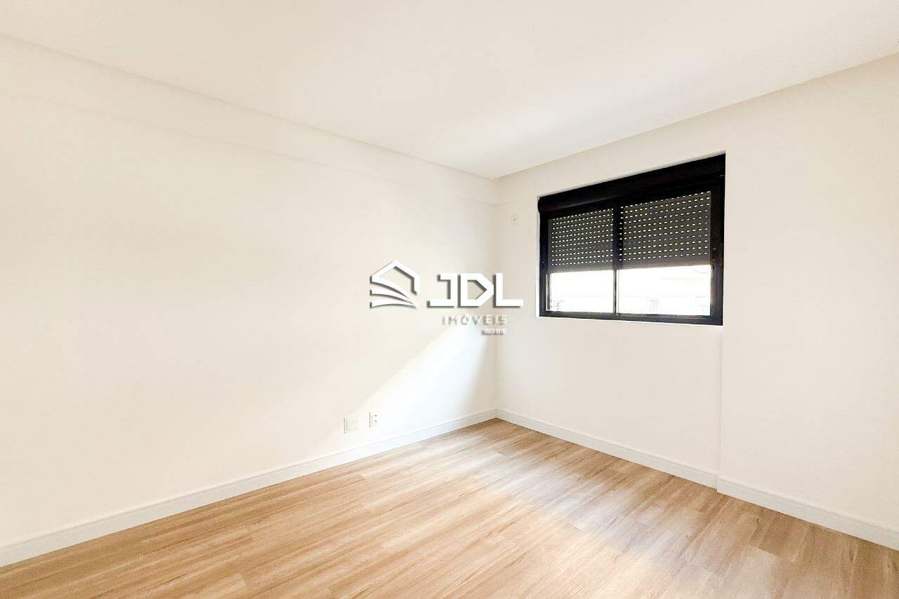 Apartamento à venda no bairro Vila Nova: 