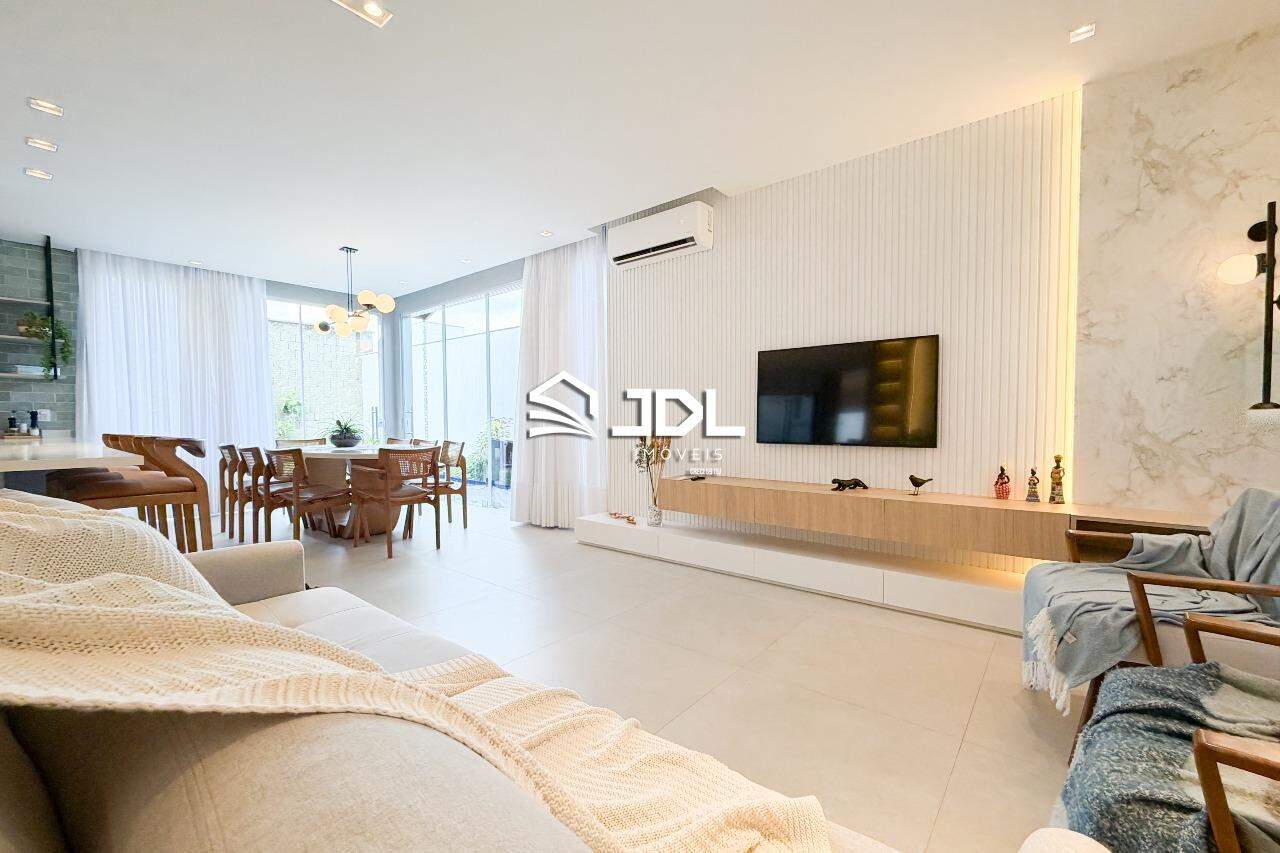 Casa à venda no bairro Encano: 