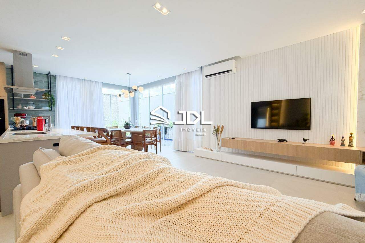 Casa à venda no bairro Encano: 