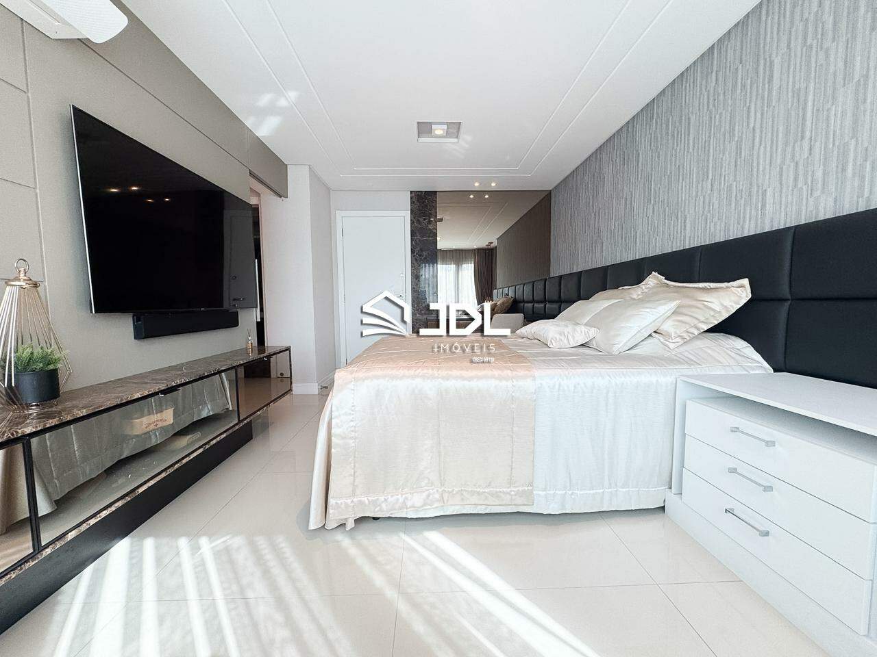 Cobertura à venda no bairro Água Verde: 