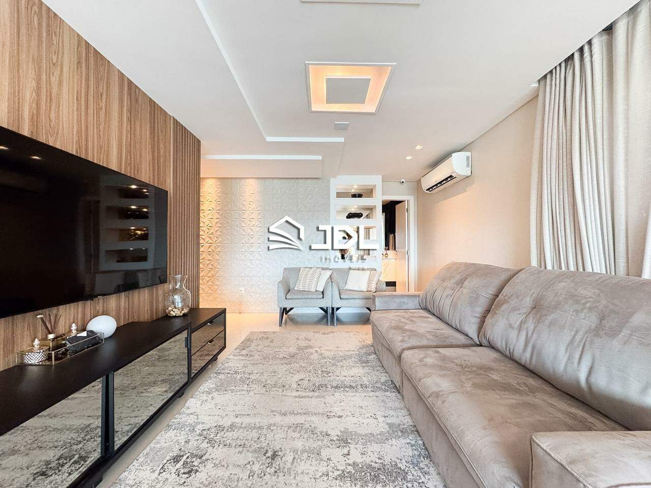 Cobertura à venda no bairro Água Verde: 