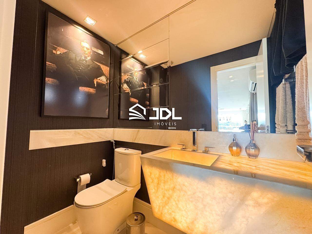 Cobertura à venda no bairro Água Verde: 