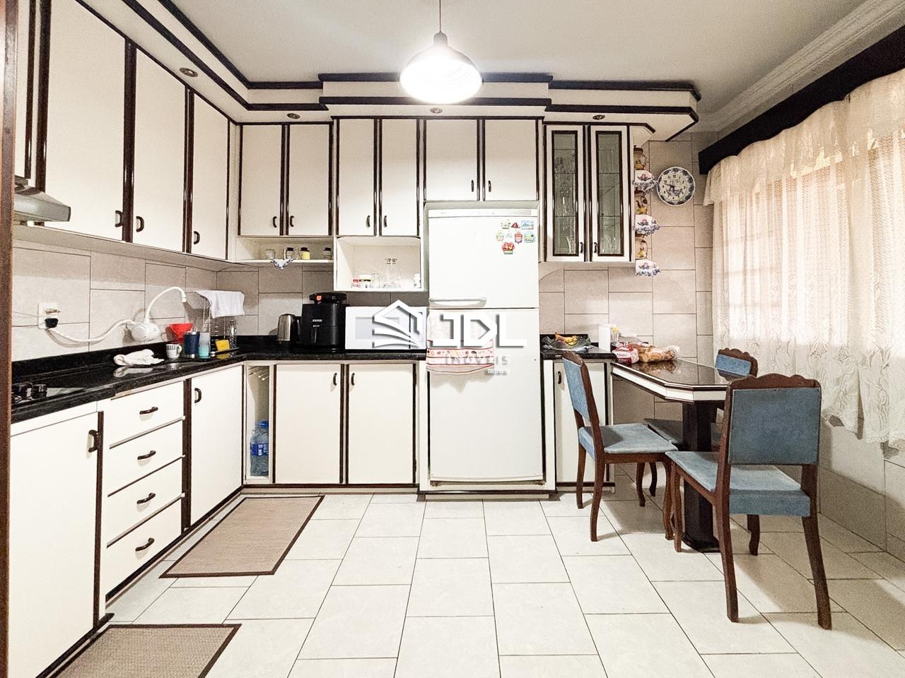 Casa à venda no bairro Tribess: 