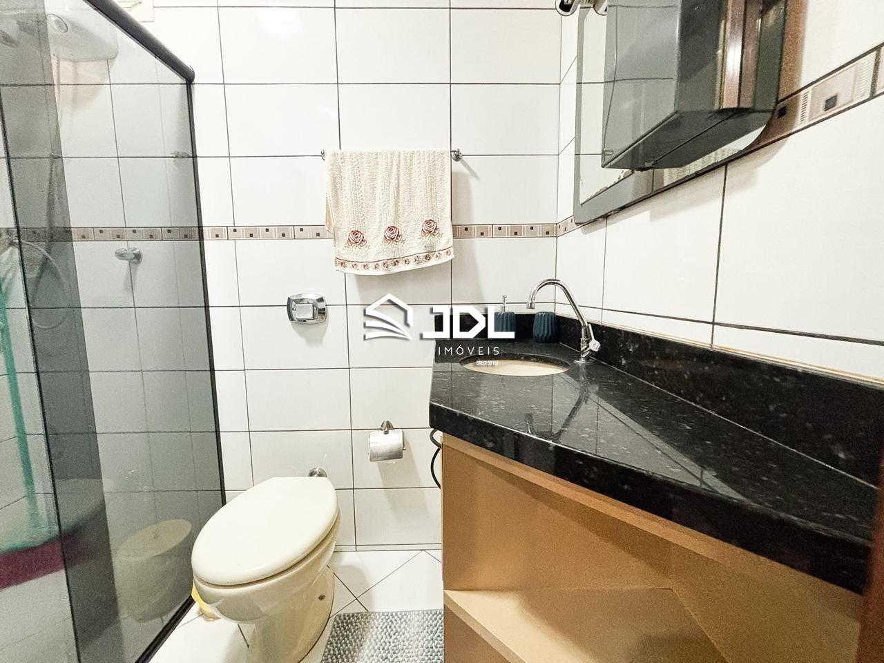 Casa à venda no bairro Tribess: 