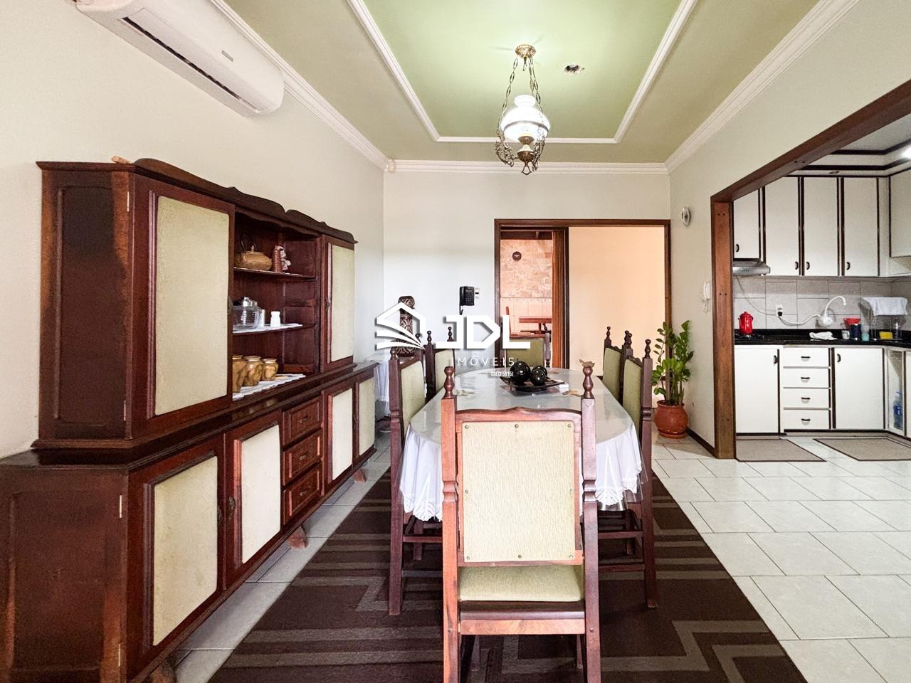 Casa à venda no bairro Tribess: 