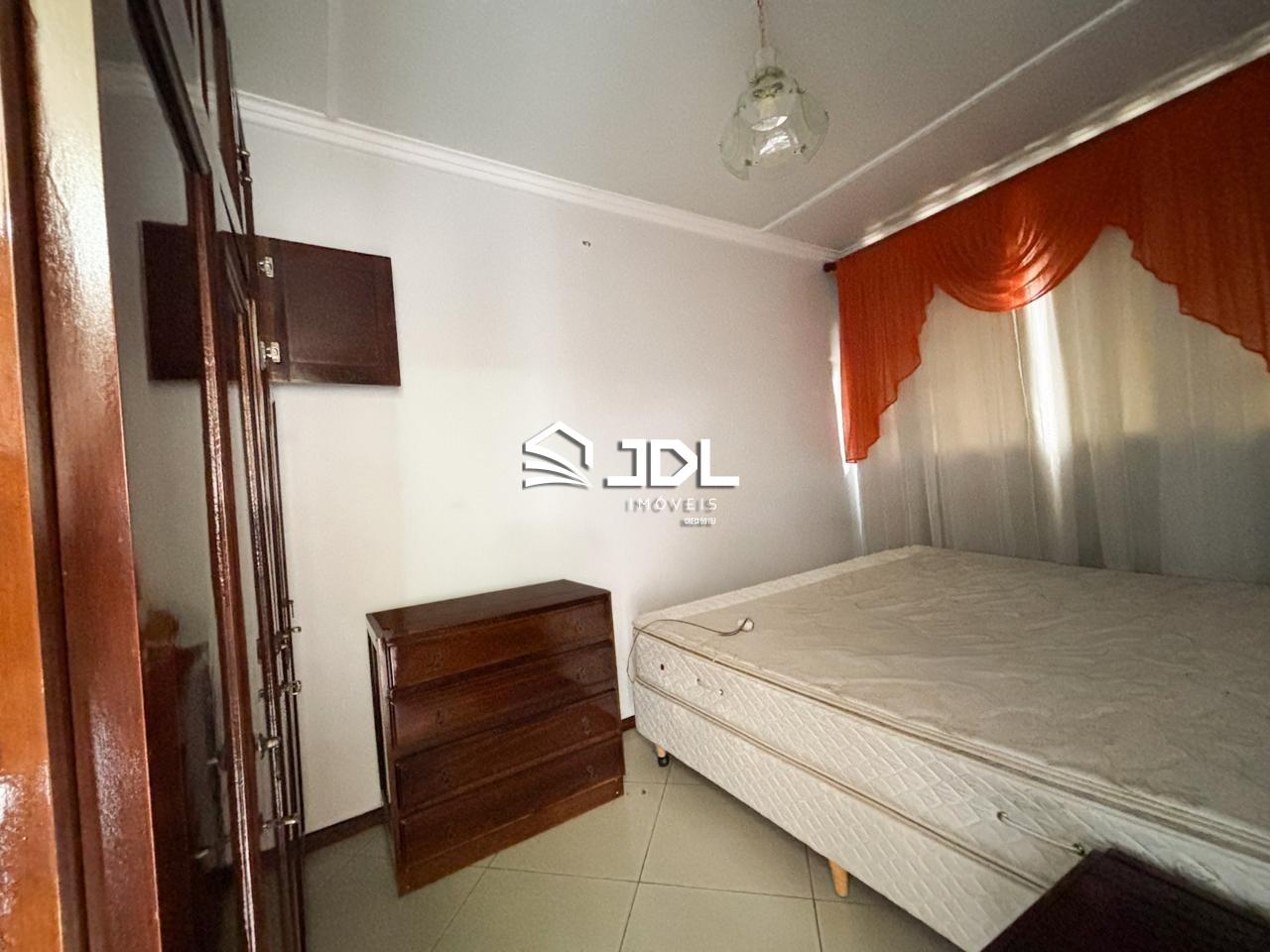 Casa à venda no bairro Tribess: 