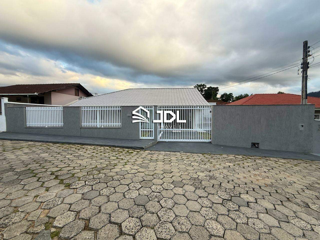 Casa à venda no bairro Itoupava Central: 