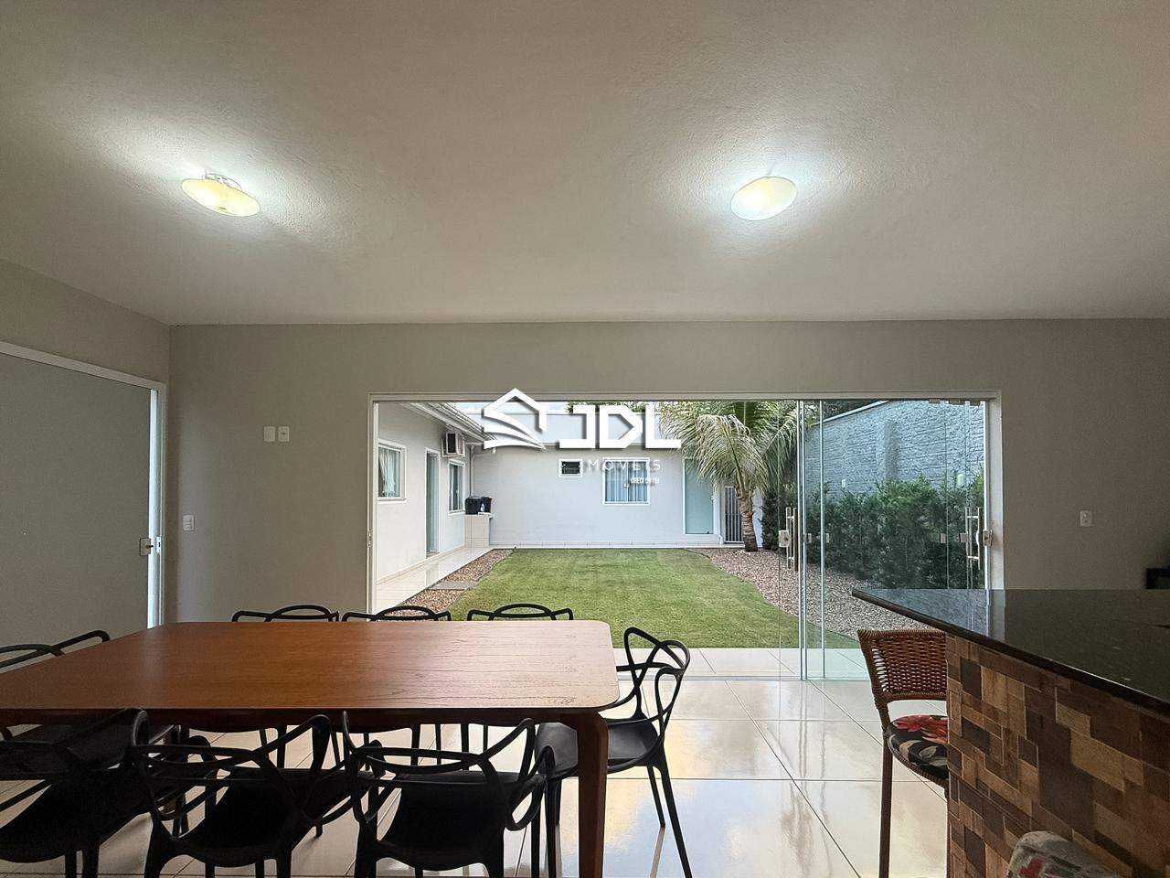 Casa à venda no bairro Itoupava Central: 