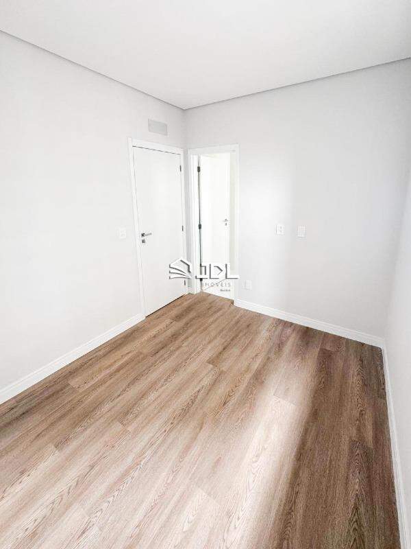 Apartamento à venda no bairro Tabuleiro: 
