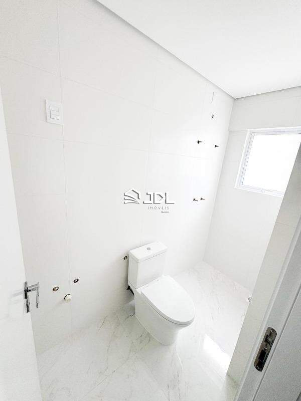 Apartamento à venda no bairro Tabuleiro: 