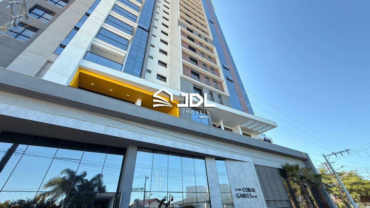 Apartamento à venda no bairro Centro: 