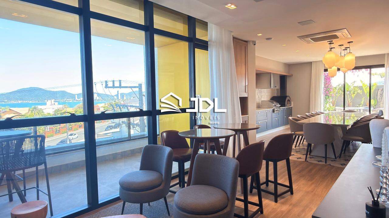 Apartamento à venda no bairro Centro: 