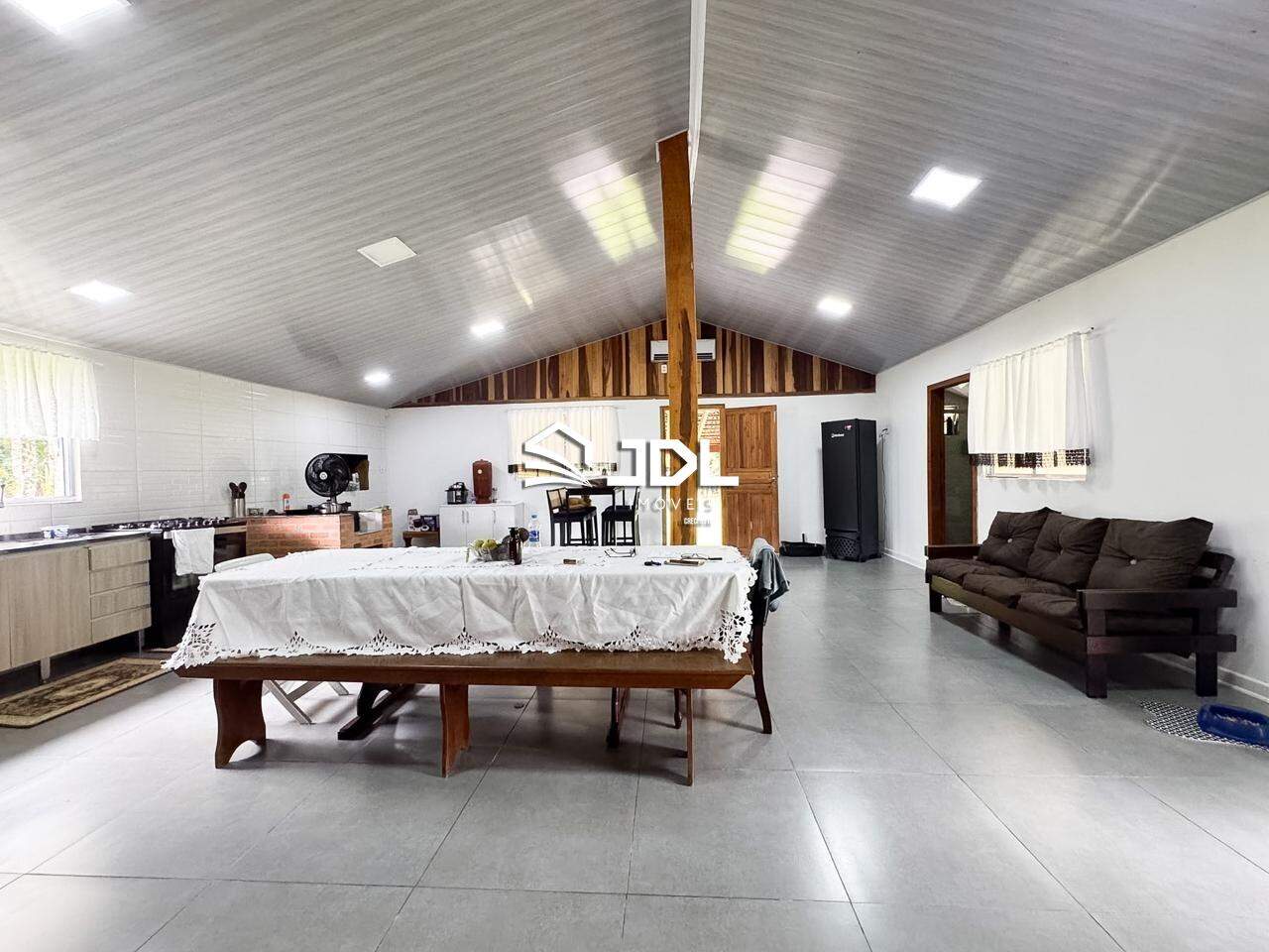 Sítio à venda no bairro Encano: 